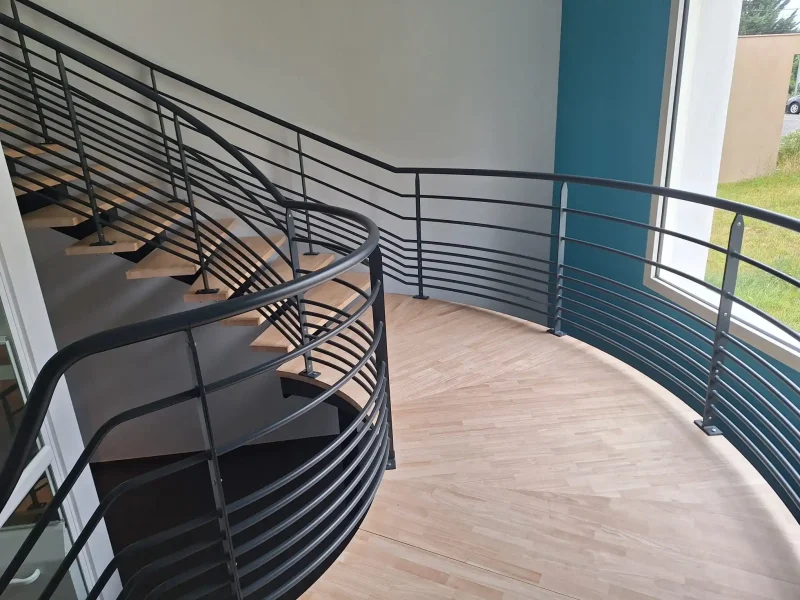 Gb agencement49 menuiseries intérieures escaliers bois métal à Angers Maine etLoire